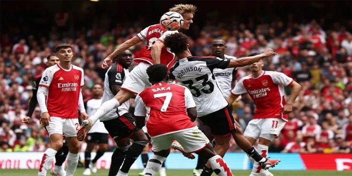 Persaingan-Ketat-Fulham-Fc-Vs-Arsenal