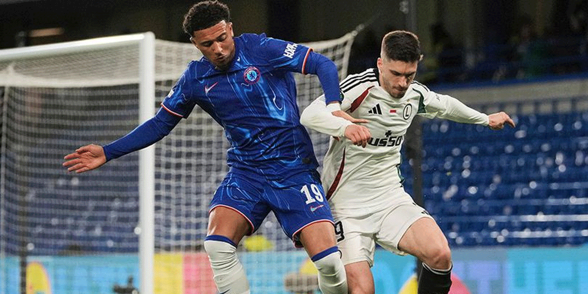 Jadon Sancho Ingin Balik, Borussia Dortmund Tegas: Maaf, Belum Saatnya