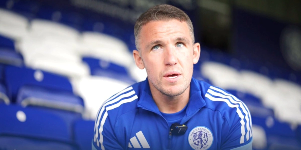 Fokus-Membawa-Macclesfield-Terus-Naik-Level