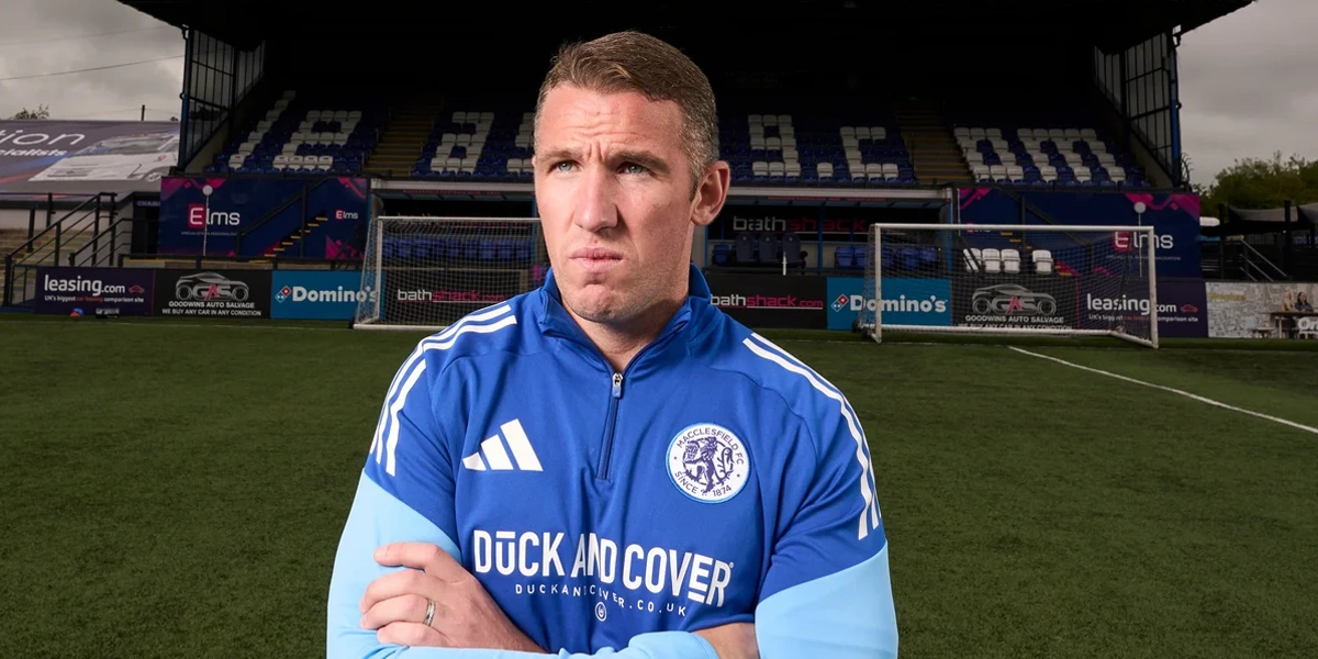 John-Rooney-dan-Ambisinya-Bersama-Macclesfield-Mimpi-Besar-dari-Moss-Rose